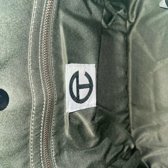 Telfar Sage Green Medium Bag - Picture 7 of 9